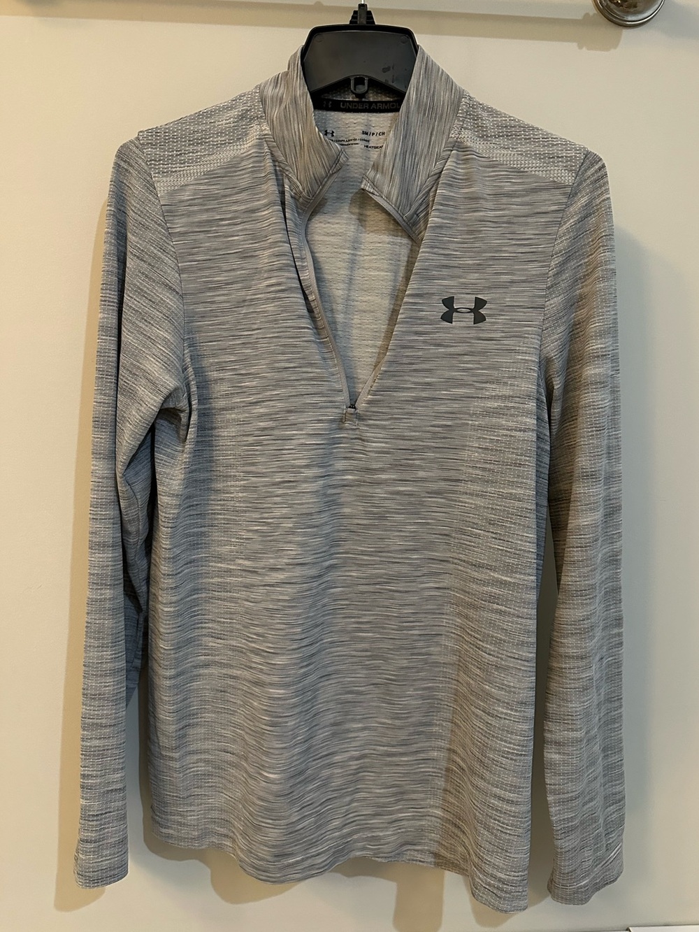 Under Armour Men's Light Gray Heather Quarter-Zip Pullover (S)